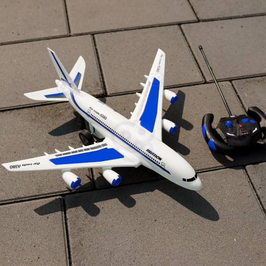 Dettagli realistici e carrello funzionante