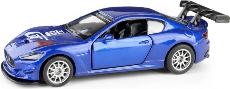 Portiere apribili e interni dettagliati