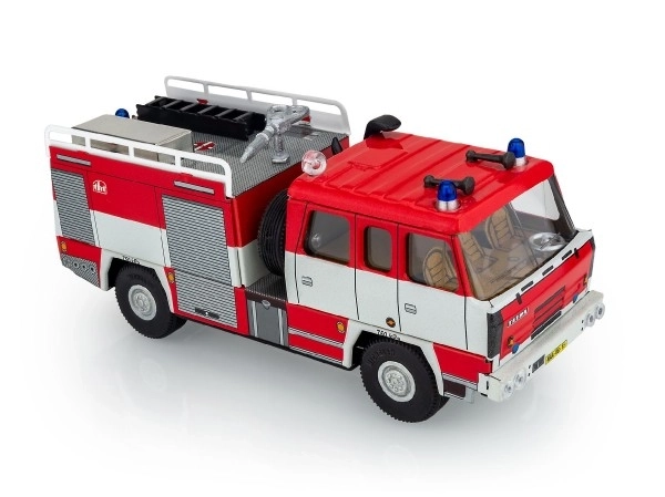 Camion dei pompieri Tatra 815 in metallo 18cm 1:43 con scatola Kovap