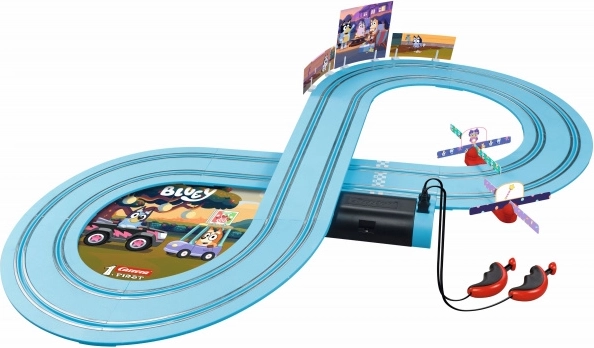 Pista divertente con eliche e tema BLUEY