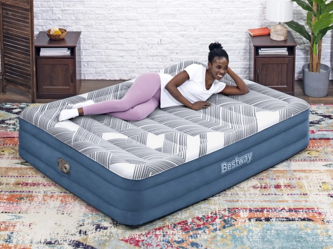 Materasso Confortevole Bestway 2s Queen 203x152x36cm con Pompa Integrata 6712Y