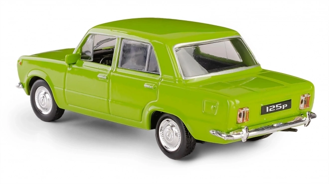 Auto d'epoca Fiat 125p verde