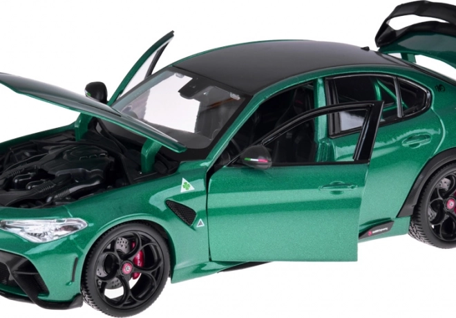 Alfa Romeo Giulia GTAm Quadrifoglio modello auto 1:18