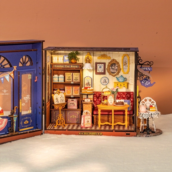Miniaturna casetta da tè per momenti di relax