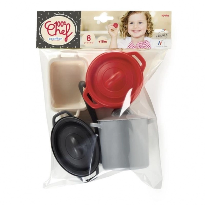 Set di pentole da cucina con spatola