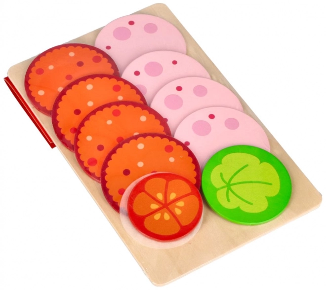 Salumi su tagliere per panini