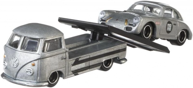 Camion Hot Wheels con auto da corsa