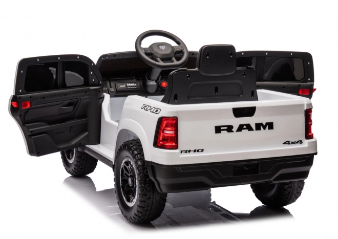 Auto elettrica bambini Dodge Ram bianco