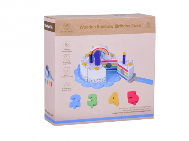 Torta di compleanno in legno a fette per bambini