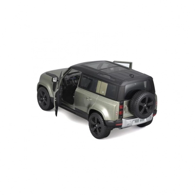 Bburago Land Rover Defender 110 verde in scala 1:24