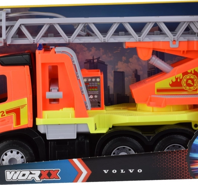 Camion dei pompieri con scala WORXX Volvo