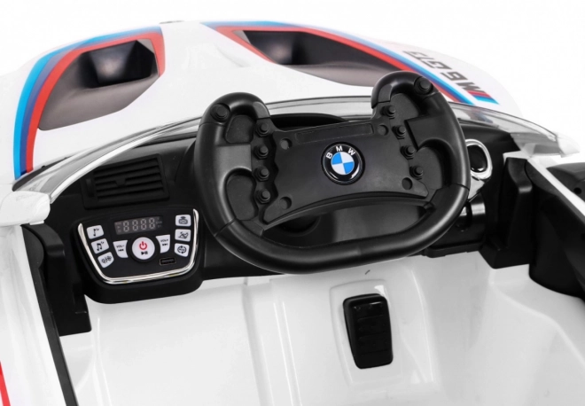 BMW M6 GT3 Auto a batteria per bambini Bianco + ventilazione + suoni MP3 Luci + telecomando