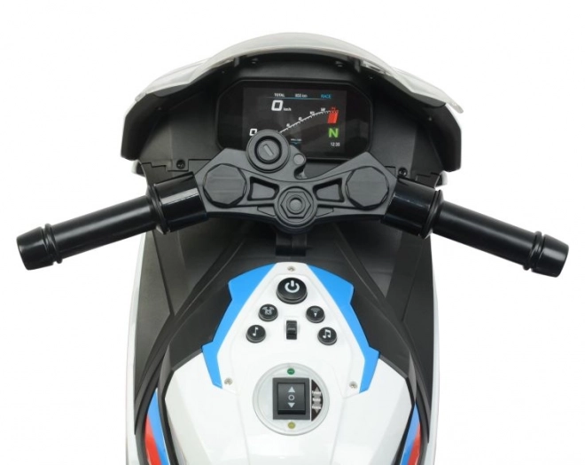 Moto elettrico BMW S1000RR bianco