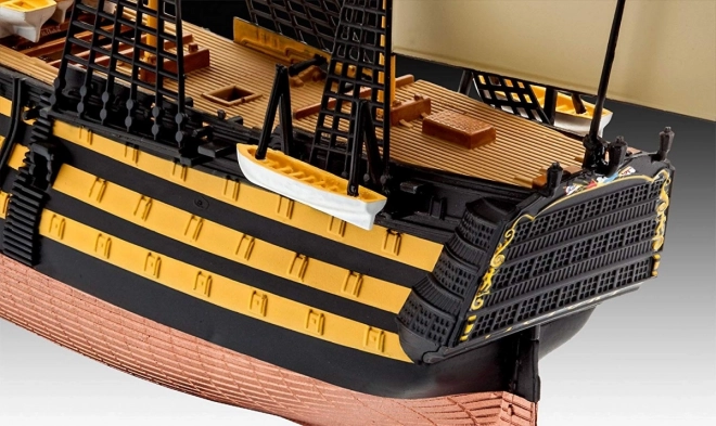 Modello in plastica HMS Victory