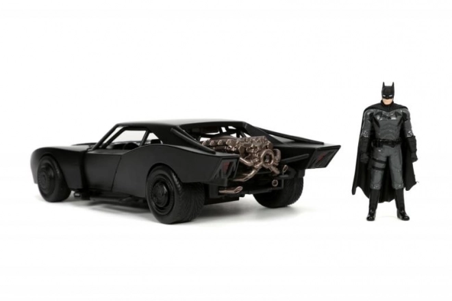 Modello di Batmobile 1:24 con Figura di Batman