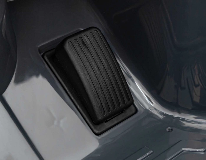 Veicolo Audi RSQ E-TRON Grigio