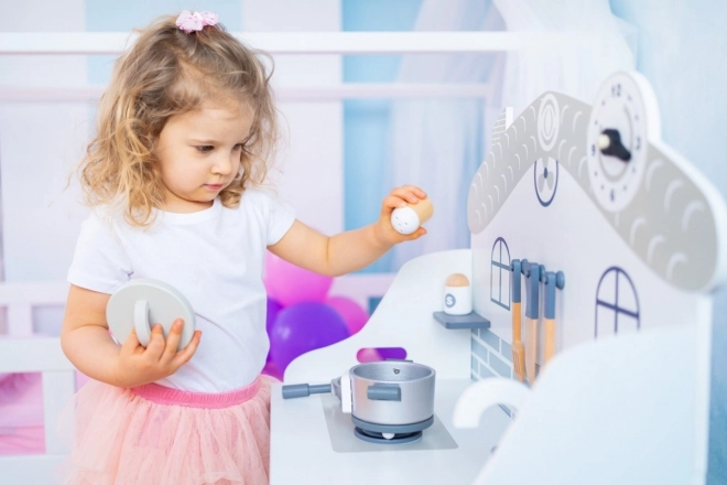 Cucina in legno grigia con luce e accessori per bambini