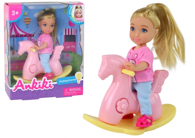 Bambola per Bambini su Cavalluccio a Dondolo Rosa