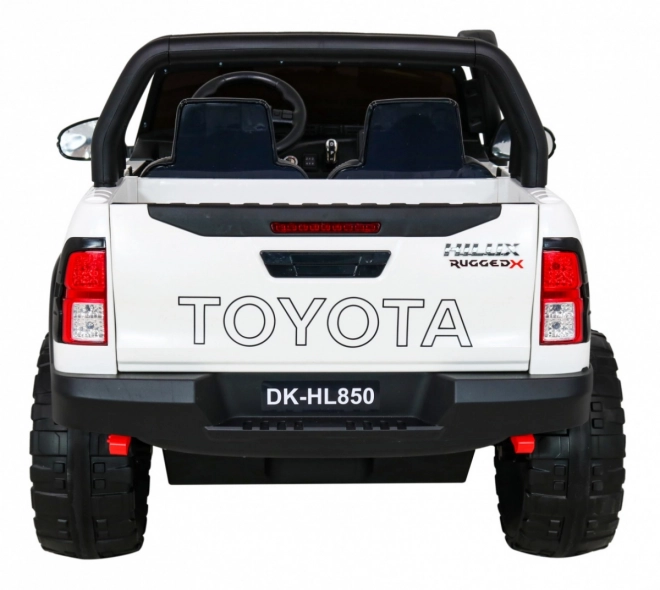 Veicolo Toyota Hilux Bianco