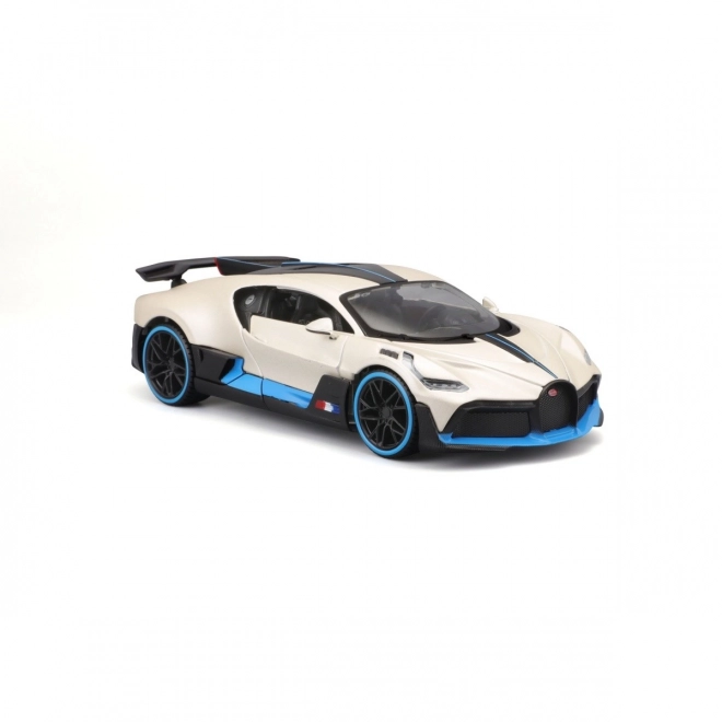 Modello Bugatti Divo 1:24 Bianco