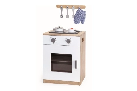 Cucina in legno con accessori