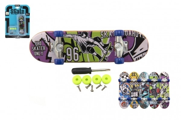 Skateboard da dito con accessori