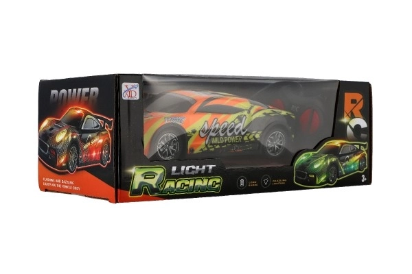 Auto RC da corsa con luci