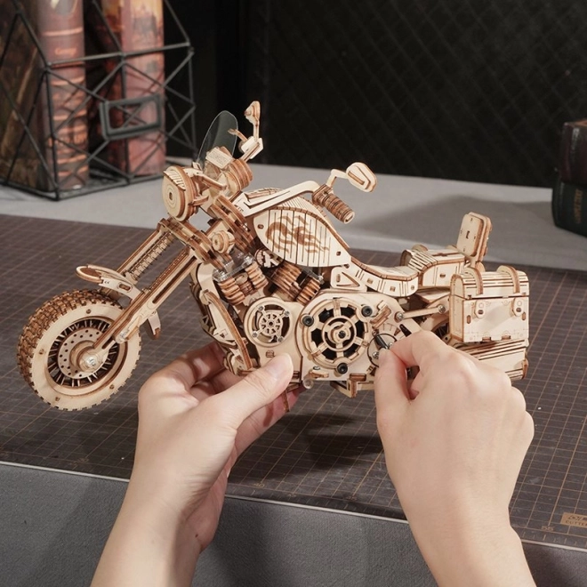 Puzzle 3D in Legno Cruiser Motorcycle 420 Pezzi