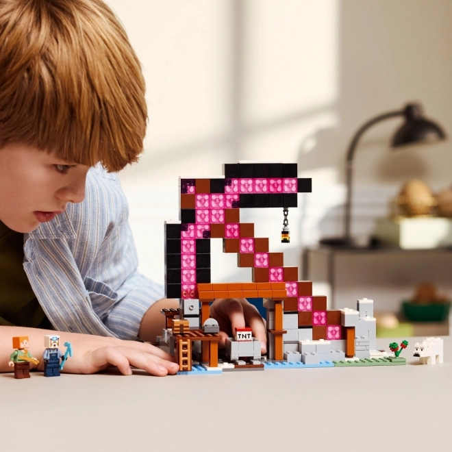 LEGO Minecraft Fucina del Piccone