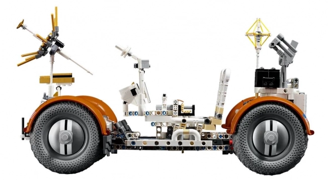 LEGO Technic NASA Apollo - Rover lunare LRV