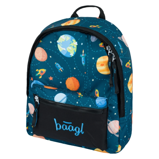 Design spaziale e tasche pratiche
