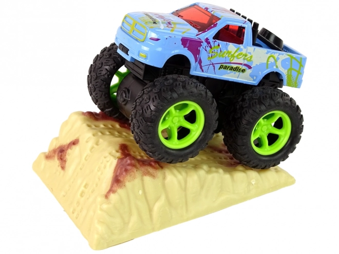 Macchina giocattolo Monster Truck con gomme in gomma e rampa