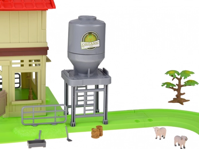 Silo per il mangime con funzione di versamento