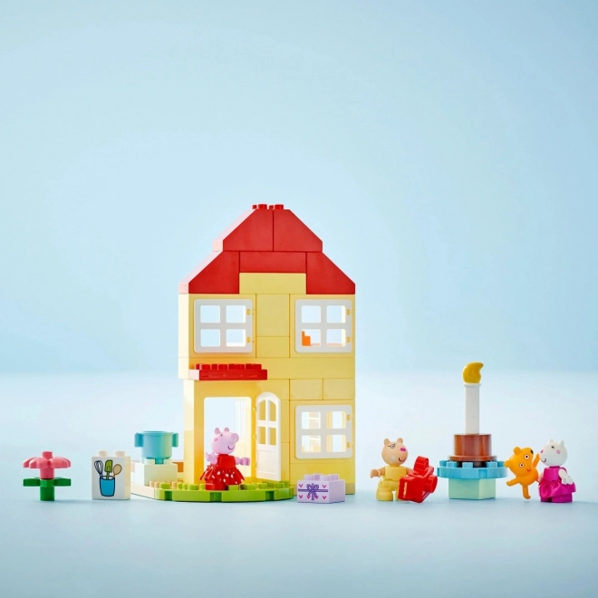 Casa di compleanno di Peppa con mattoncini DUPLO