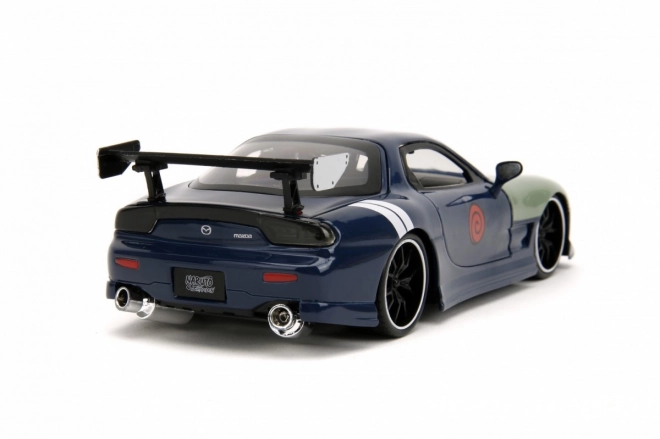 Mazda RX-7 93 con figura Naruto