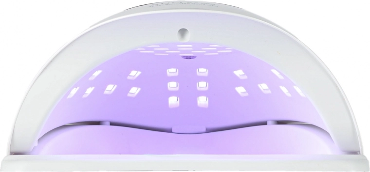 Polimerizzazione rapida e uniforme grazie a 45 LED