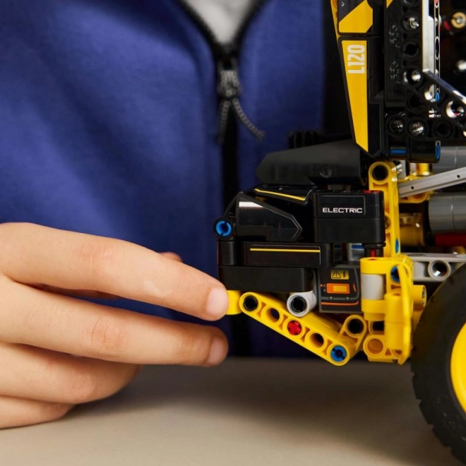 Caricatore Volvo L120 Elettrico LEGO Technic