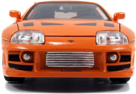 Iconica auto cinematografica in scala 1:24