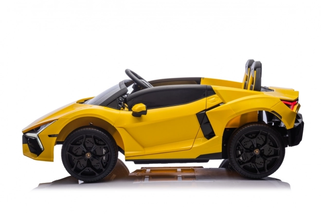 Auto giallo Lamborghini Revuelto XL