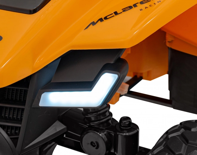 Mclaren Racing MCL 35 Quad arancione