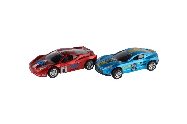 Combinazione resistente di metallo e plastica