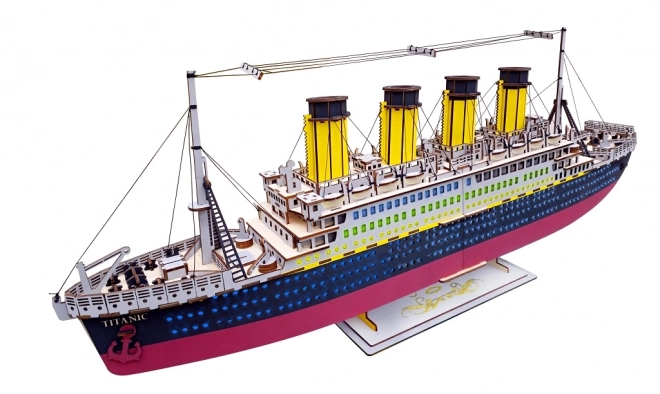 Puzzle 3D in legno Titanic