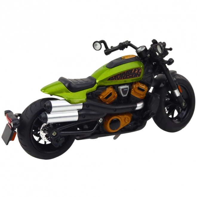 Motociclo Chopper in metallo nero con dettagli verdi