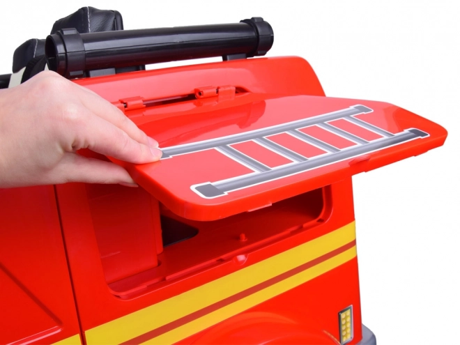 Camion dei pompieri per bambini a batteria con telecomando