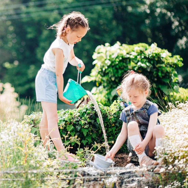 Ideale per giochi con acqua e sabbia