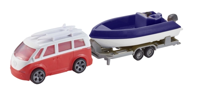 Karavan Teamsterz con rimorchio e barca