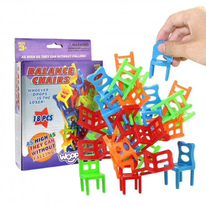 Gioco di abilità sedie in equilibrio per bambini