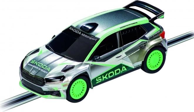 Auto per pista Carrera GO!!! Škoda Fabia RS Rally2 1:43