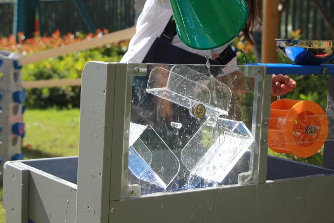 Tavolo Acqua e Sabbia Gioco Educativo 2 in 1