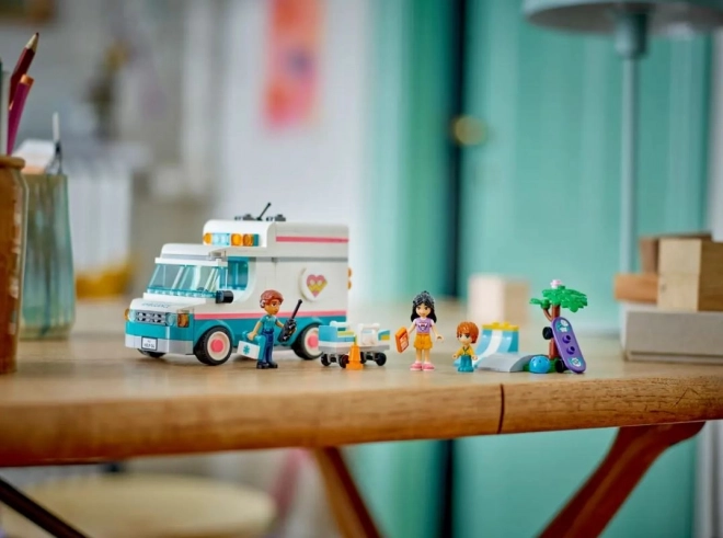 Ambulanza di Heartlake LEGO Friends